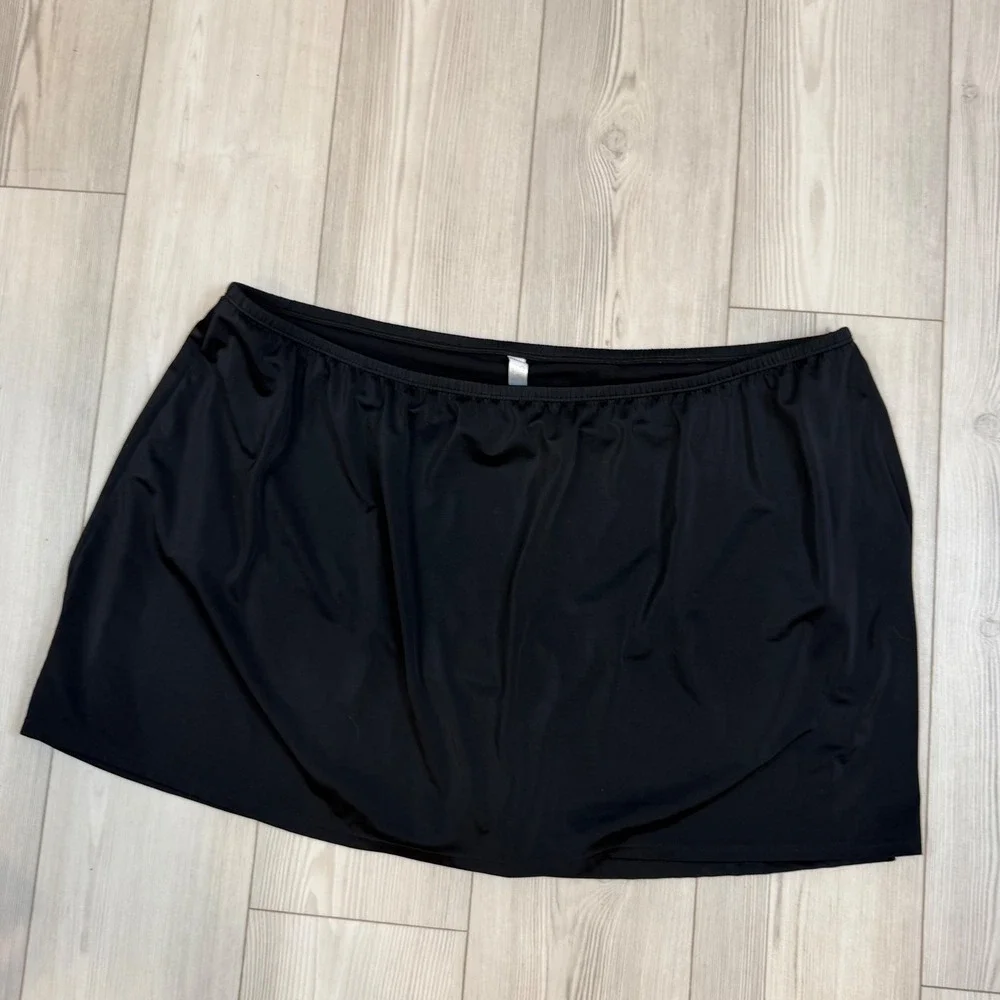 Cacique Swim Black Swim Skirt with Attached Brief Plus Size 34 610361